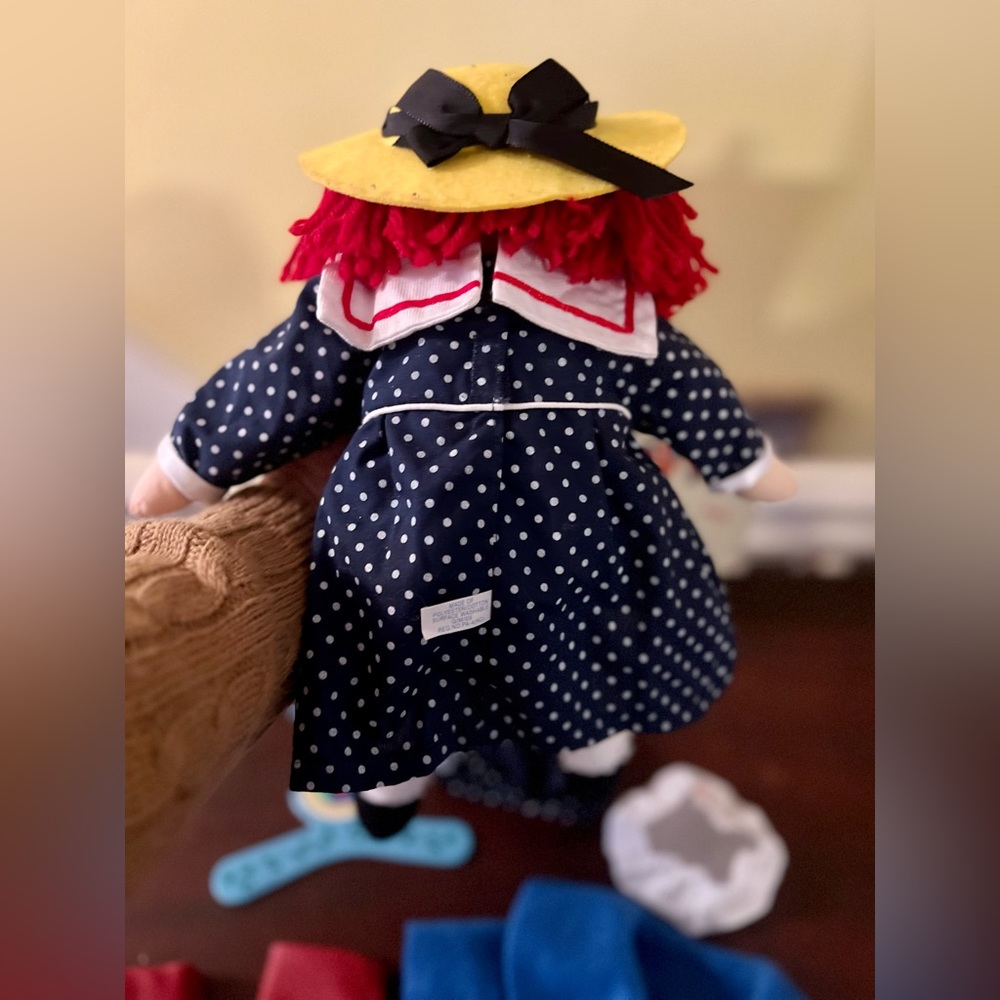 Vintage 90s Madeline Doll - Picture 6 of 6